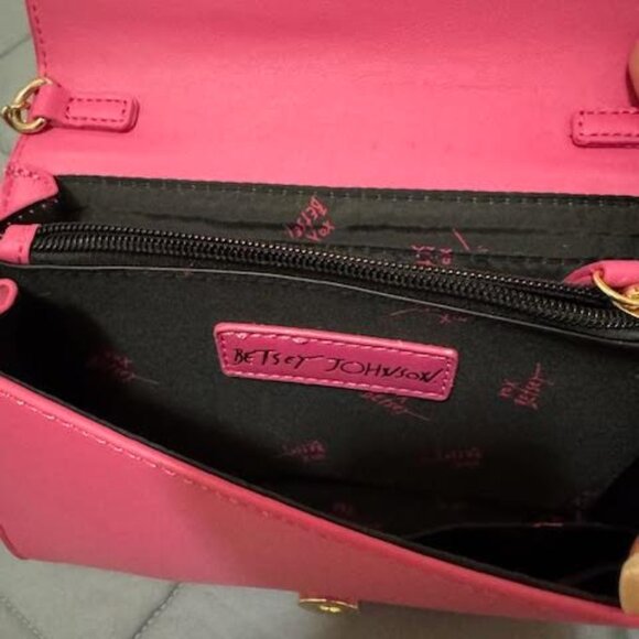 Skull Crossbody Purse by Betsey Johnson - Picture 2 of 4